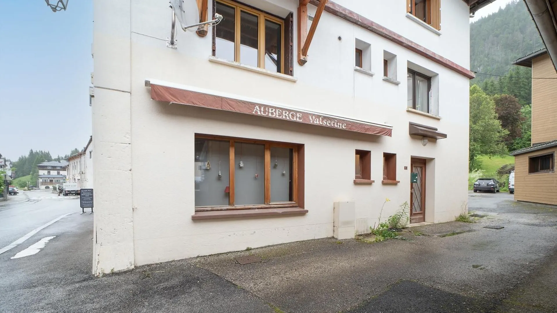 La Valserine - Station De Ski Accessible A Pied Mijoux Apartment